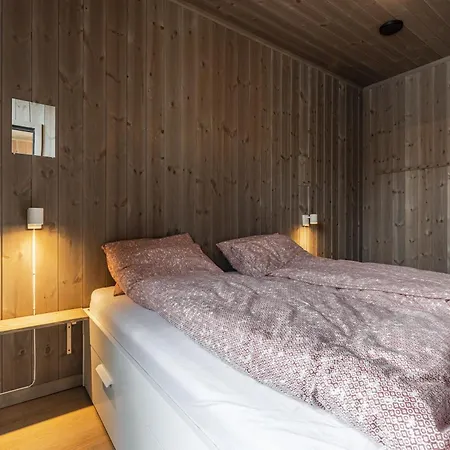 Charming New Ski-in Ski-out In