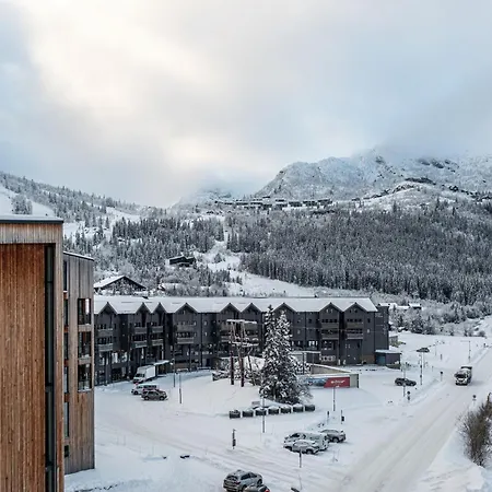 Charming New Ski-in Ski-out In Hemsedal