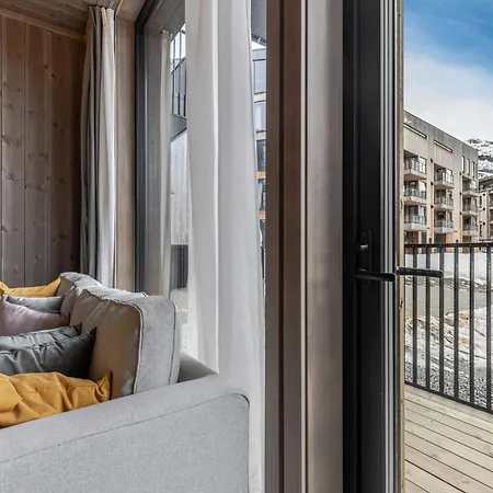 Charming New Ski-in Ski-out In *